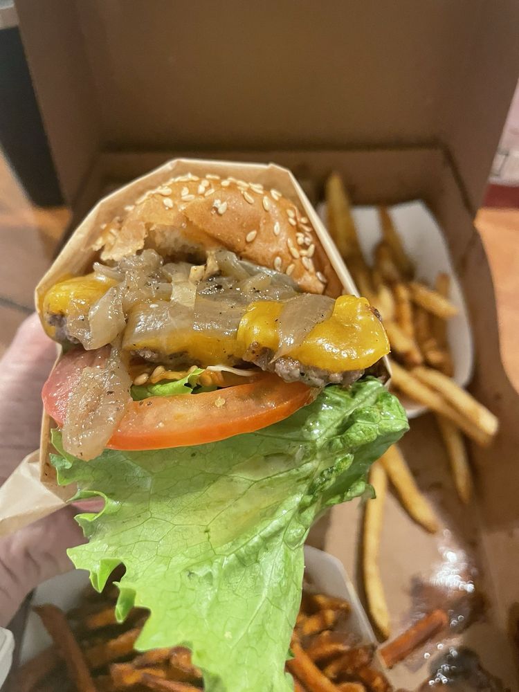 Acme Burger - Petaluma