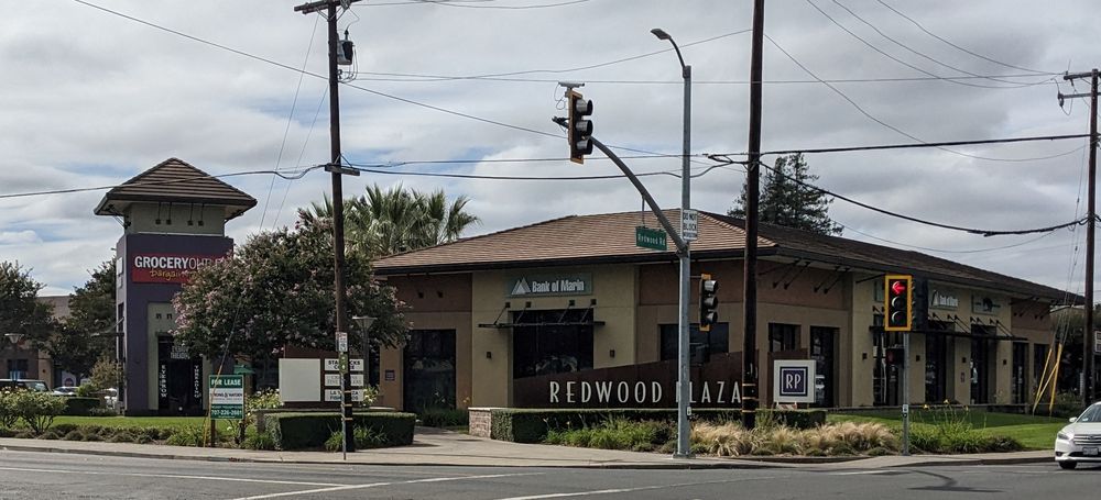 Redwood Plaza