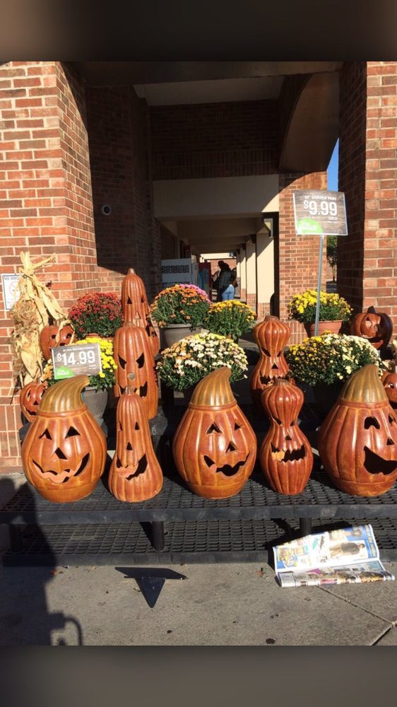 photo of kroger columbus oh united states halloween decorations in front of