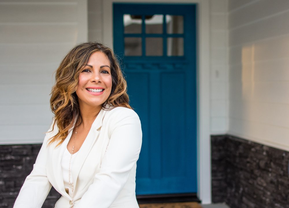 Susan Cardenas at RE/MAX VISALIA