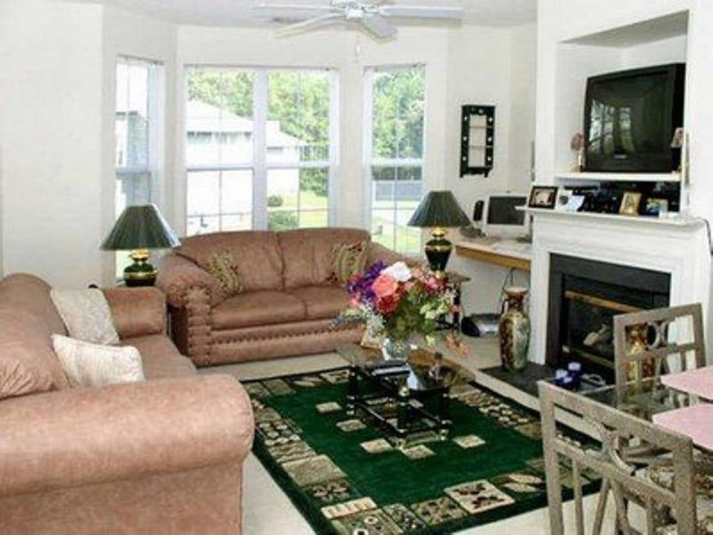 Argyle Place Apartments