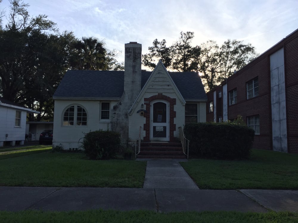 Helping Hands Thrift Store Thrift Stores 1040 Wolfe St, Westside