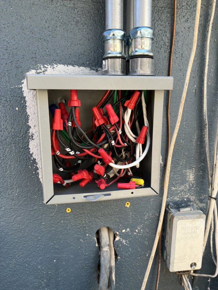SD Electric Technologies