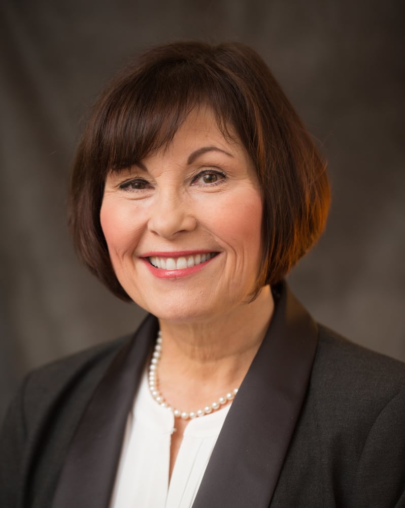 Janelle Steinberg - American Pacific Mortgage