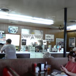 Brownie Lu Restaurant Southern 919 N 2nd Ave Siler City Nc Photo Of Brownie Lu Restaurant Siler City Nc United States