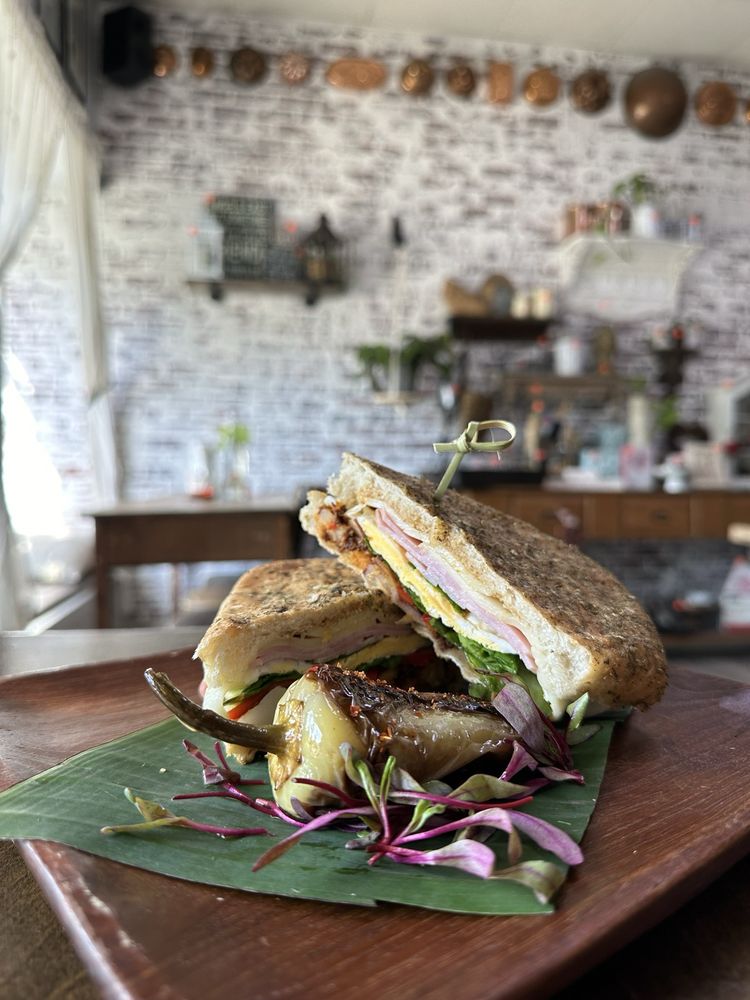 Arctic Hotspot Cafe & Catering