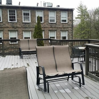 Ledges Hotel 57 Photos 52 Reviews Hotels 119 Falls Ave Photo Of Ledges Hotel Hawley Pa United States You Can Sit Outside