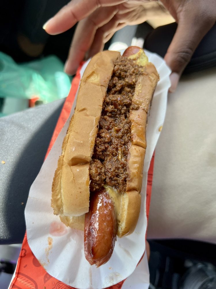 Fredgie's World Famous Hot Dogs