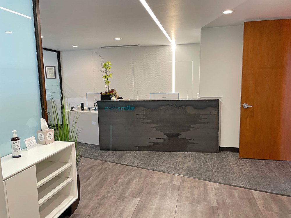 image of business Igor Ochev, DDS - EvoSmile