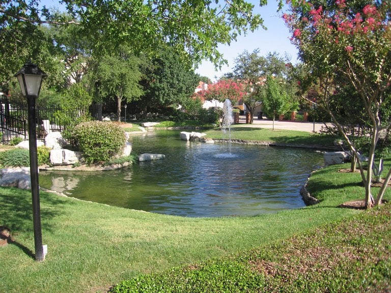 Villas at Parkway Village