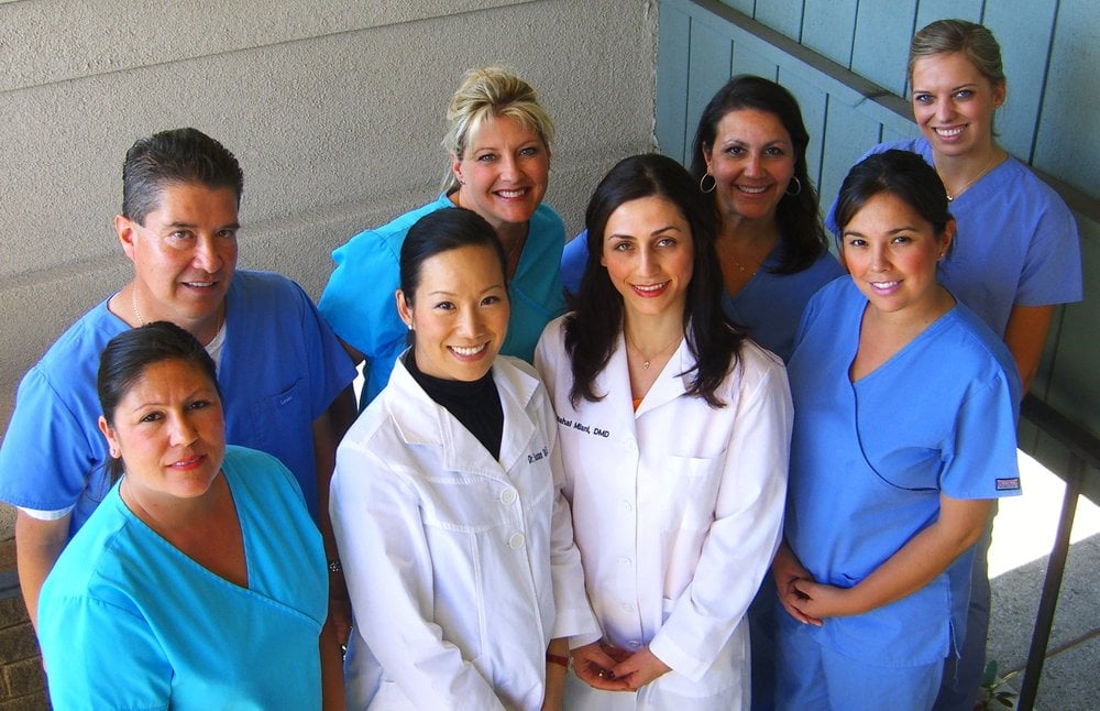 image of business Bella Dental