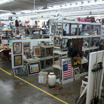 Factory Antique Mall 27 Photos 36 Reviews Antiques 50 Lodge Photo Of Factory Antique Mall Verona Va United States