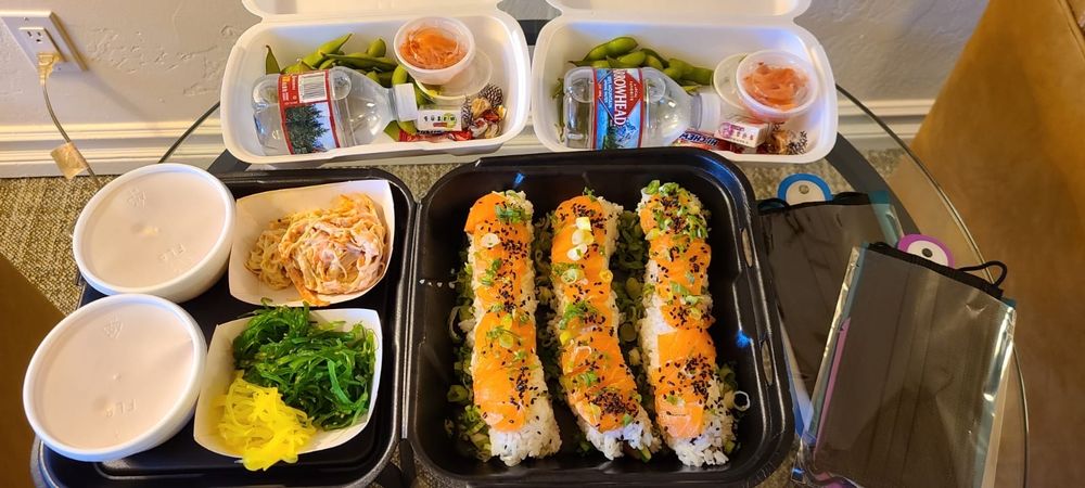 Hanaya Sushi Cafe