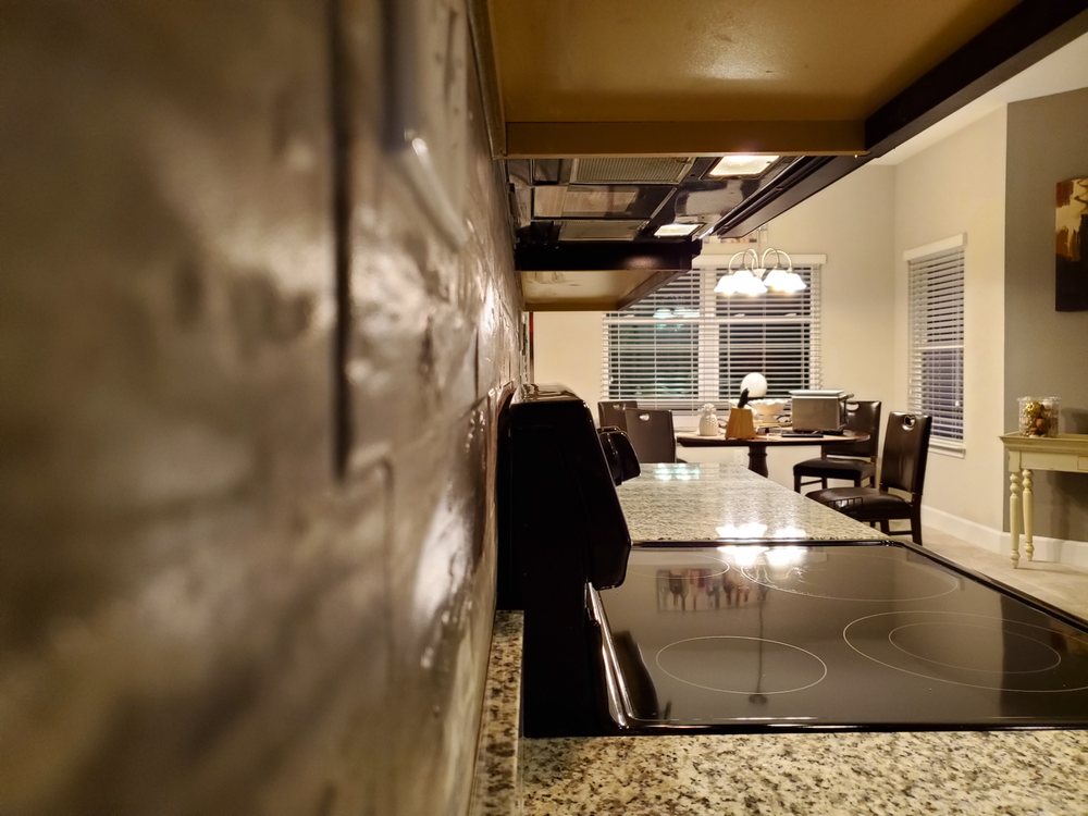 image of business Kelly