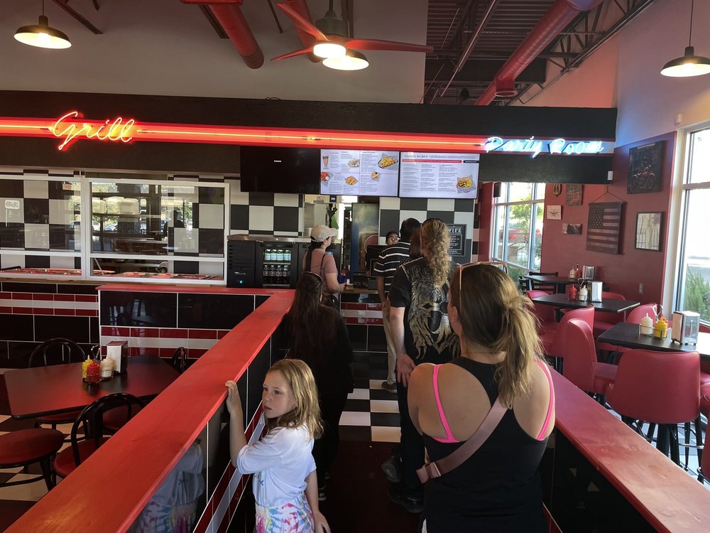 AJ'S Diner - Cimarron