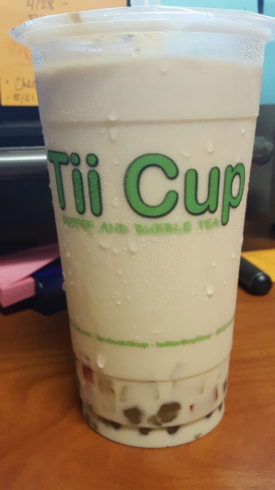 Green tea boba is the best! Jasmine tea with tri color and green tea