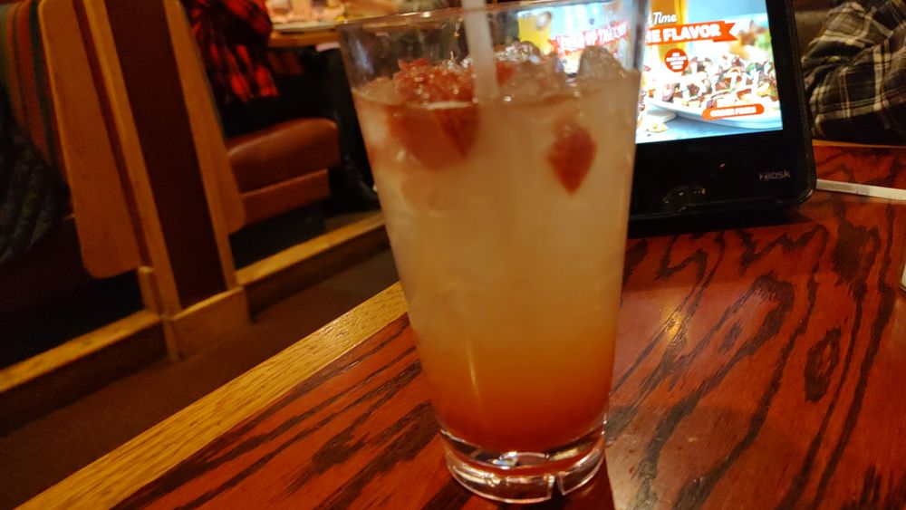Red Robin Gourmet Burgers and Brews