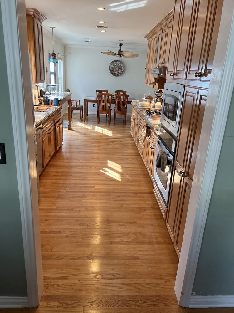 image of business M D Hardwood Floors