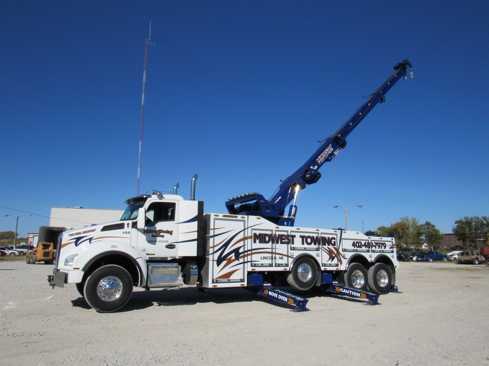 Midwest Towing & Recovery 17 Photos Auto Repair 400 West P St