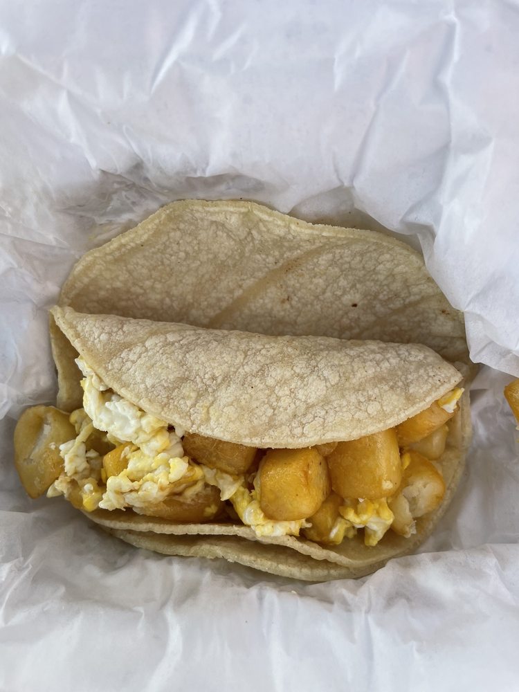 Don Benny’s Salvadorian Food
