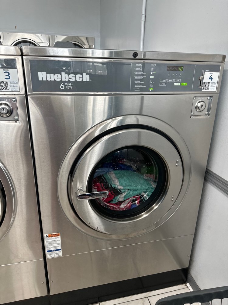 Sunset Pointe Laundromats