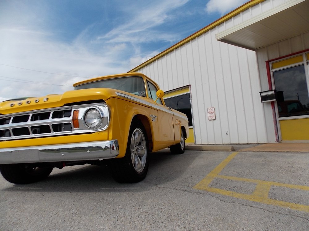 Royce's Paint & Body Shop