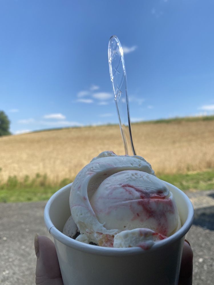 The Nesting Box Market And Creamery