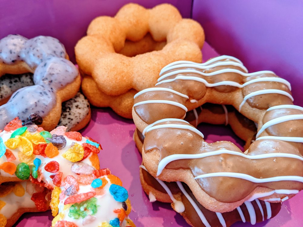 Fat Straws Boba & Mochi Donuts