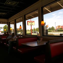 Fazoli S 15 Photos Italian 3553 N Rock Rd Wichita Ks Photo Of Fazoli S Wichita Ks United States Need A Job They