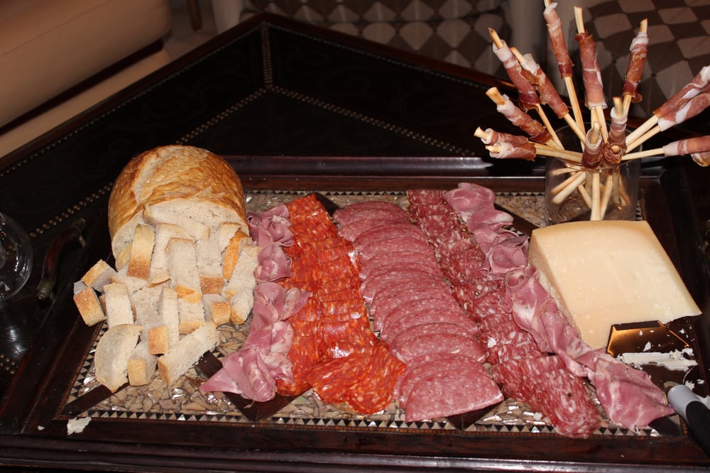 Sisters in Pink Catering