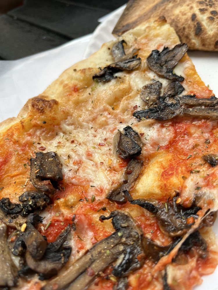 Marinara Pizza Reviews New York, NY One Bite