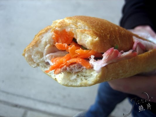 Banh Mi Cao Thang