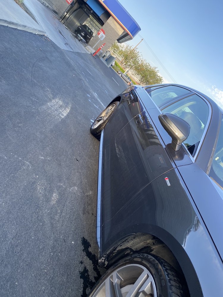 Rotten Robbie Touchless Car Wash