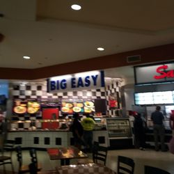 Easy Cajun Crabtree Restaurants 4326 Glenwood Ave Raleigh Photo Of Easy Cajun Crabtree Raleigh Nc United States The