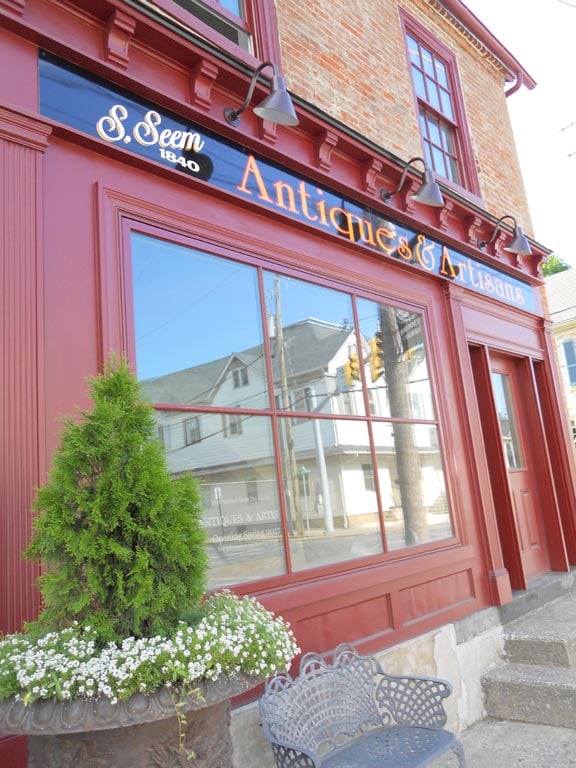 S Seem Antiques & Artisans