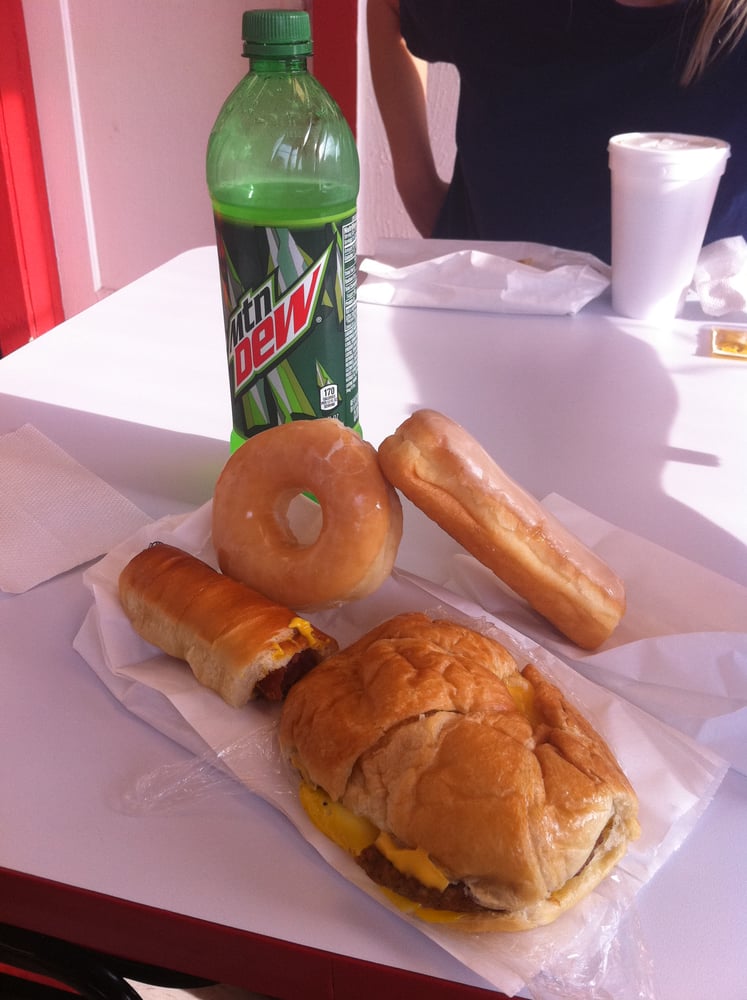 Donut Palace Donuts 201 W 4th Ave, Bristow, OK Phone