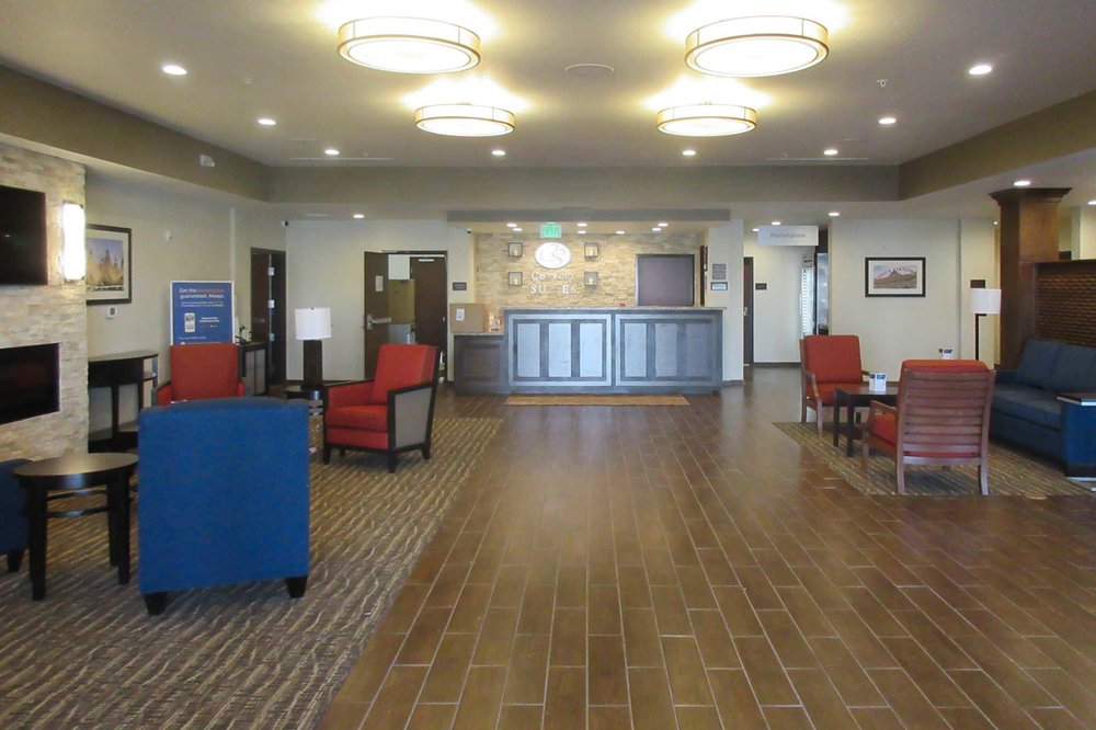 Photos For Comfort Suites Denver International Airport Yelp