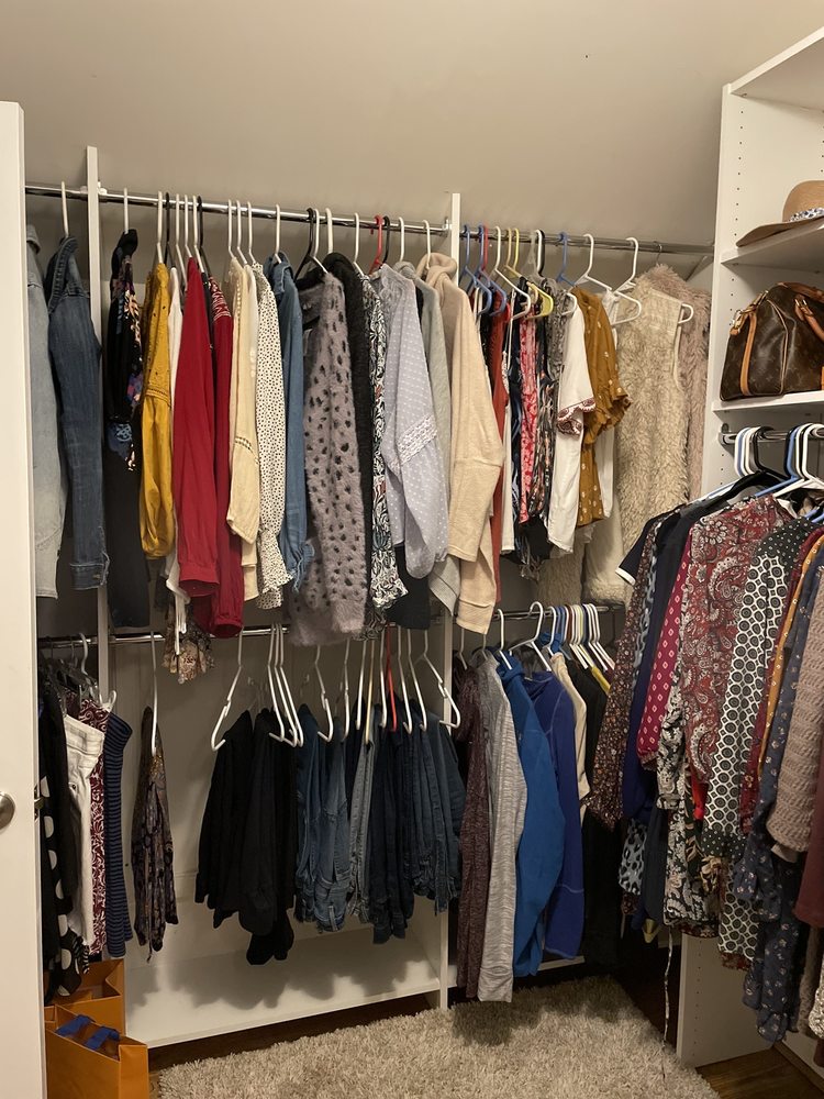 image of business Closet Stretchers