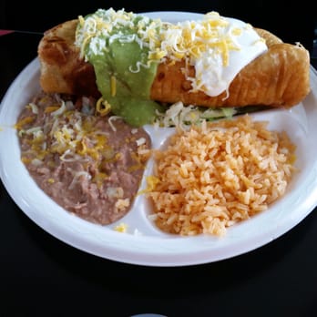 Lina S Mexican Restaurant 18 Photos 74 Reviews 5832 Photo Of Lina S Mexican Restaurant Omaha Ne United States Chimichanga Heaven