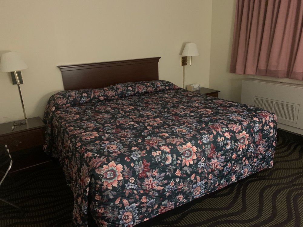 Falls Motel