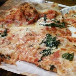 photos for daddy greens pizza yelp