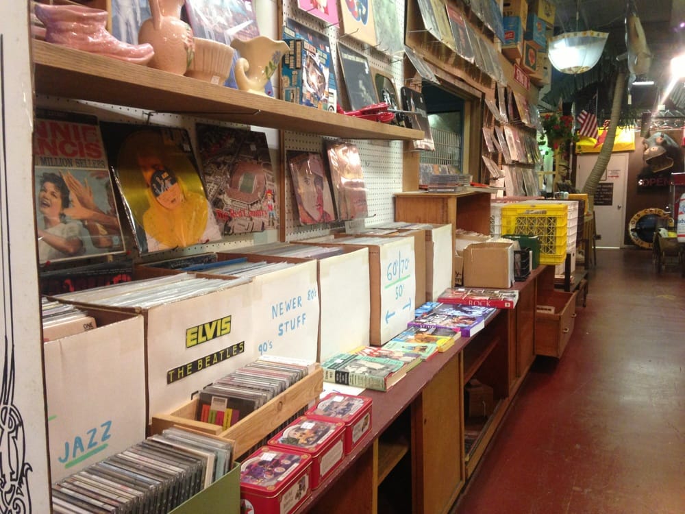 Hollywood Candy 79 Photos & 30 Reviews Candy Stores Old Market