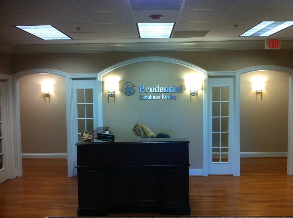 Berkshire Hathaway HomeServices Carolinas Realty