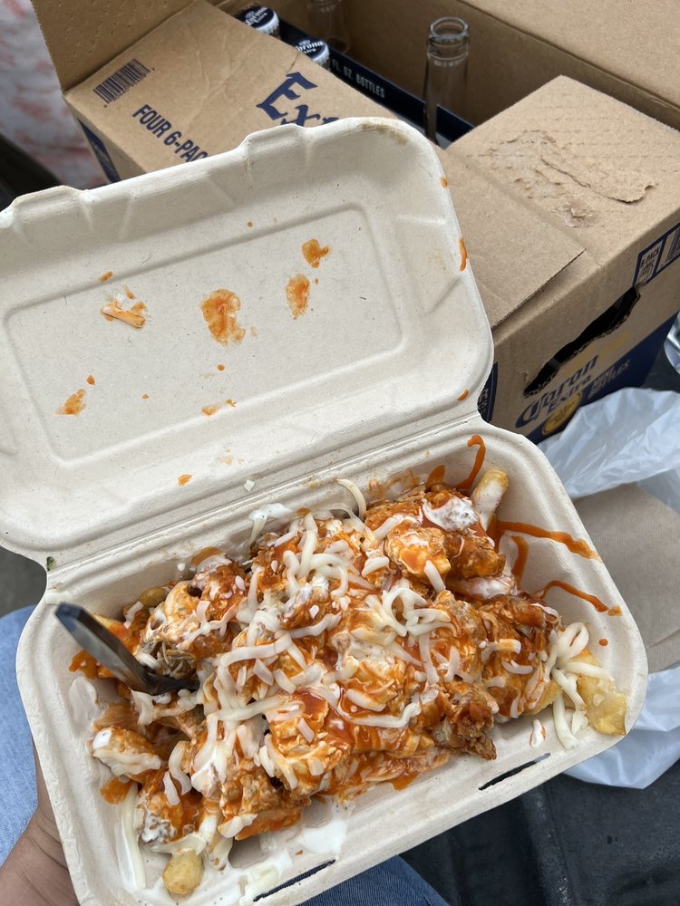 Kiki's Chicken Place Kiki's Chicken Place