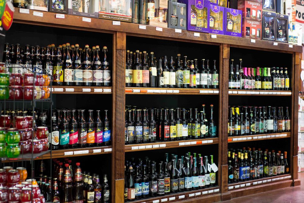 Fogies Liquor Gallery Beer, Wine & Spirits 5020 S Marion Rd, Sioux