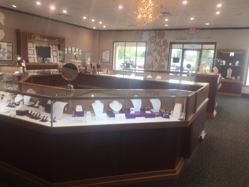 J Thomas Jewelers 16 Photos Jewelry 2254 Crooks Rd