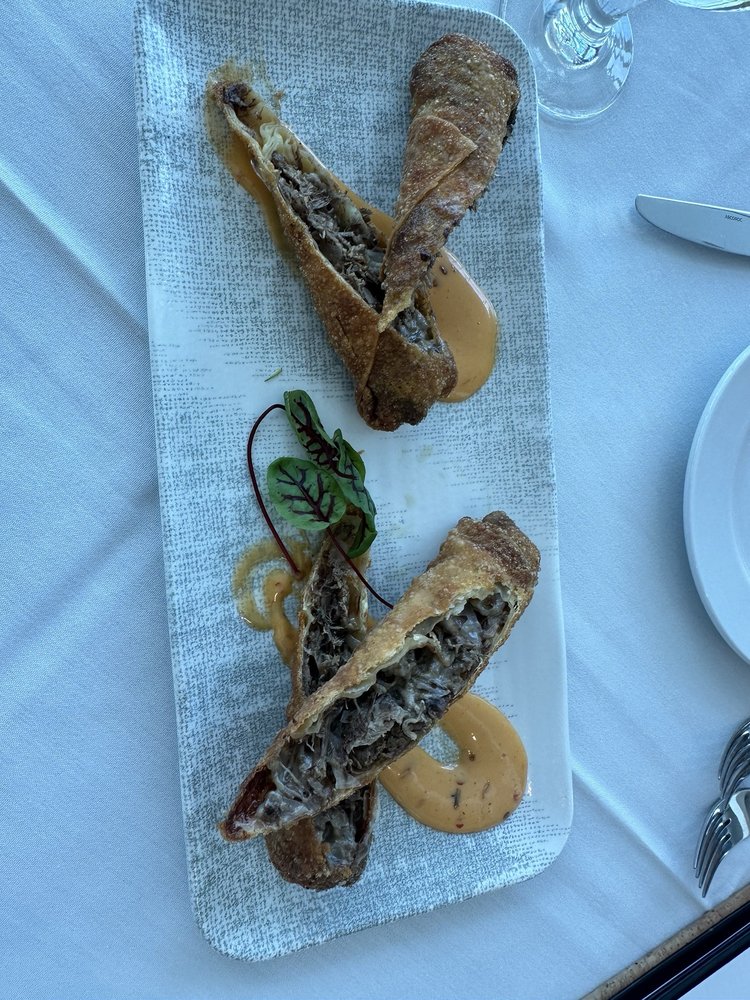 Sonata Restaurant and Lounge