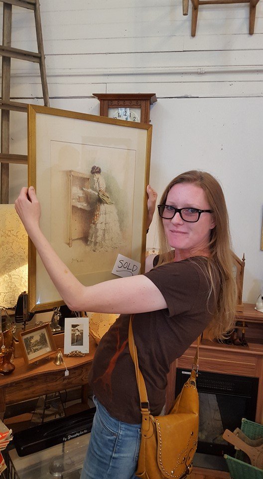 Willy Nilly Antiques & Relicology