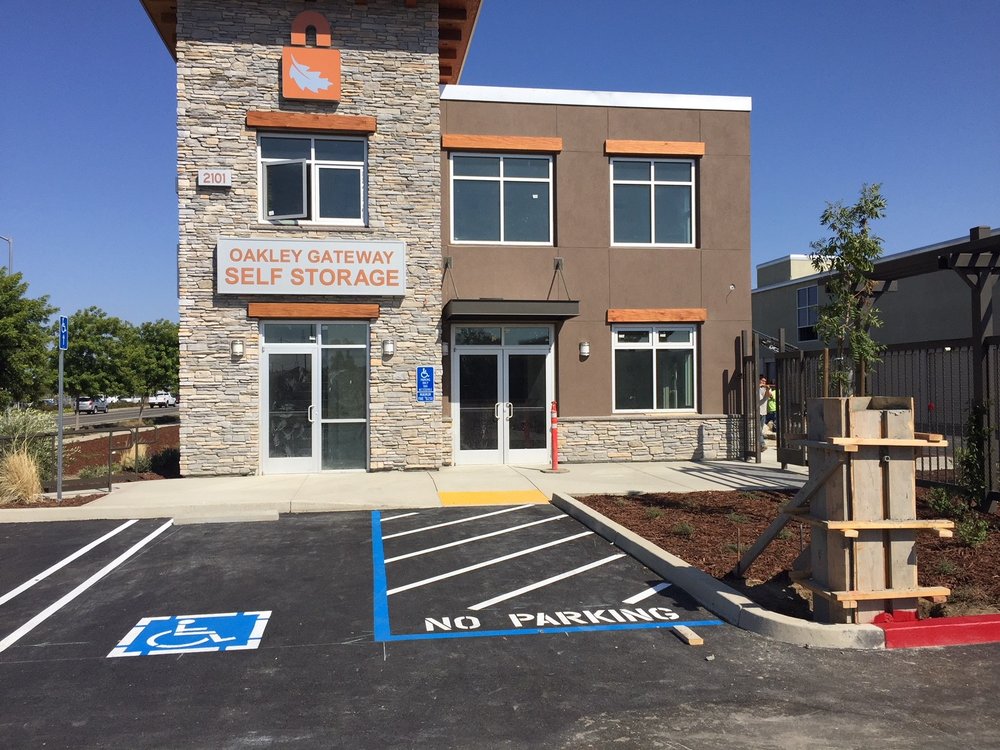 Oakley Gateway Self Storage