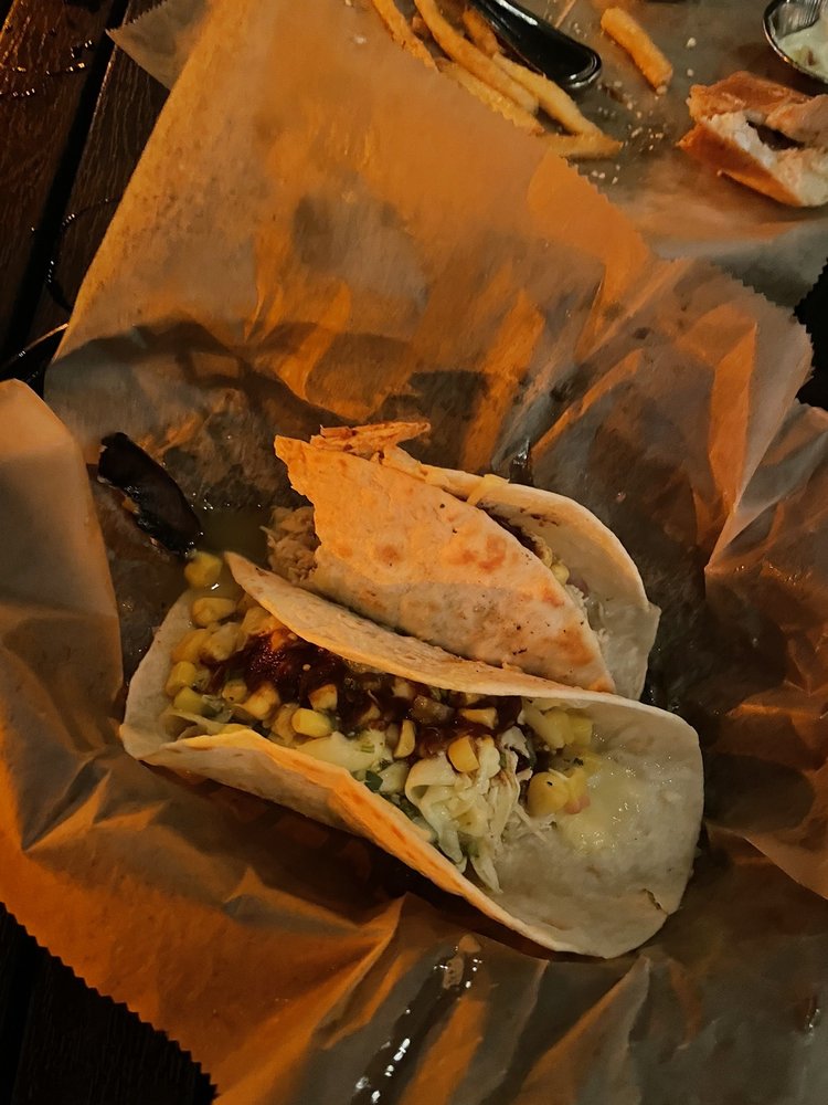 Henry's Midtown Tavern Henry's Midtown Tavern